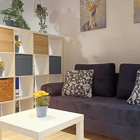Apartament Granatowy Swietoduska 12 Люблин Екстериор снимка